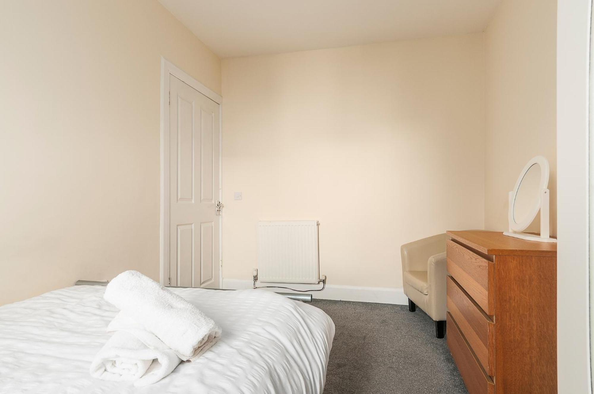 2 Bed Property, Sleeps 5, Free Parking, Near City Centre EDI Exterior foto