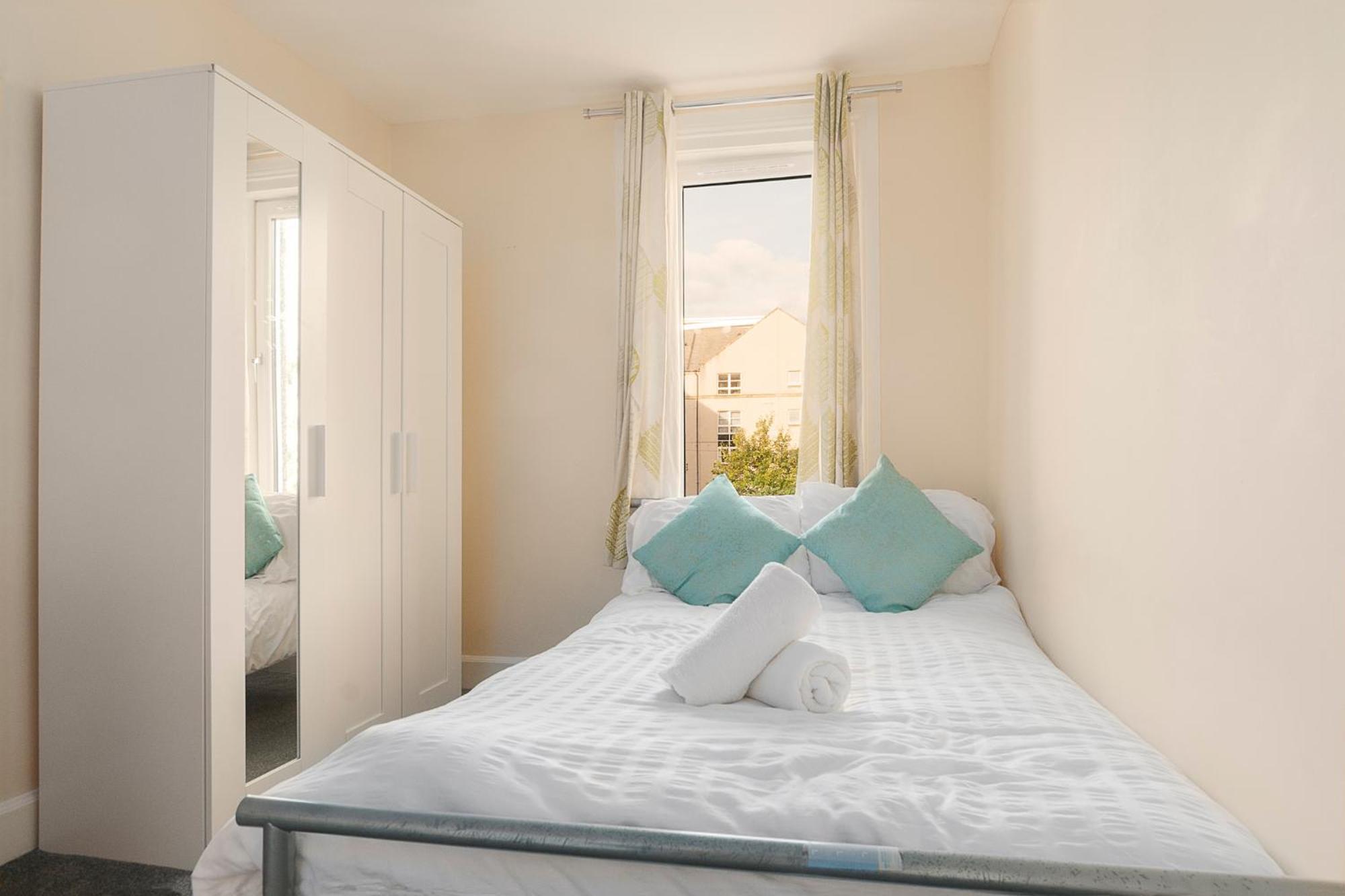 2 Bed Property, Sleeps 5, Free Parking, Near City Centre EDI Exterior foto